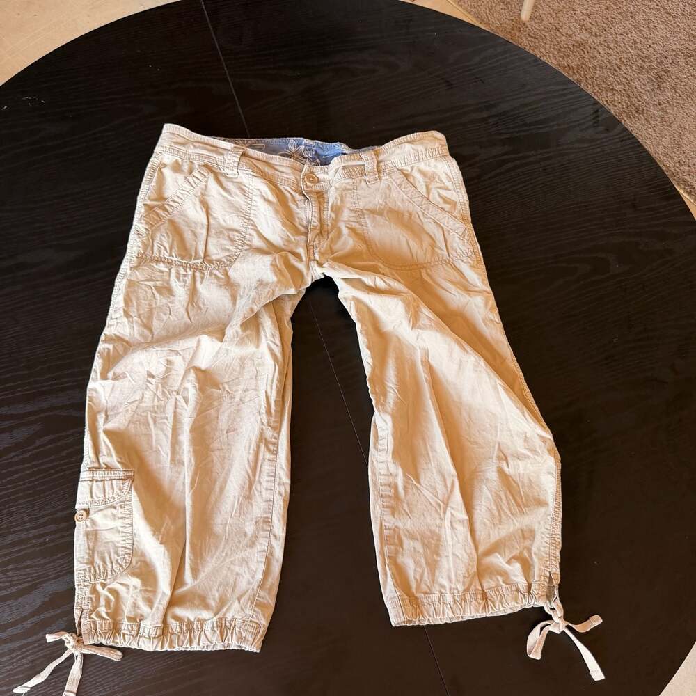 Ocean Pacific Women's Cargo Capri Pants Adjustable Drawstring Hems Size 11
